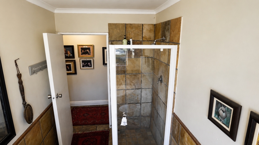 4 Bedroom Property for Sale in Groenvlei Western Cape